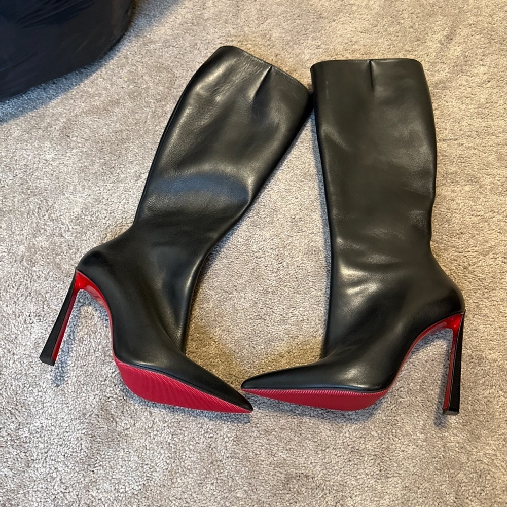 Christian louboutin boots size 41 new never worn